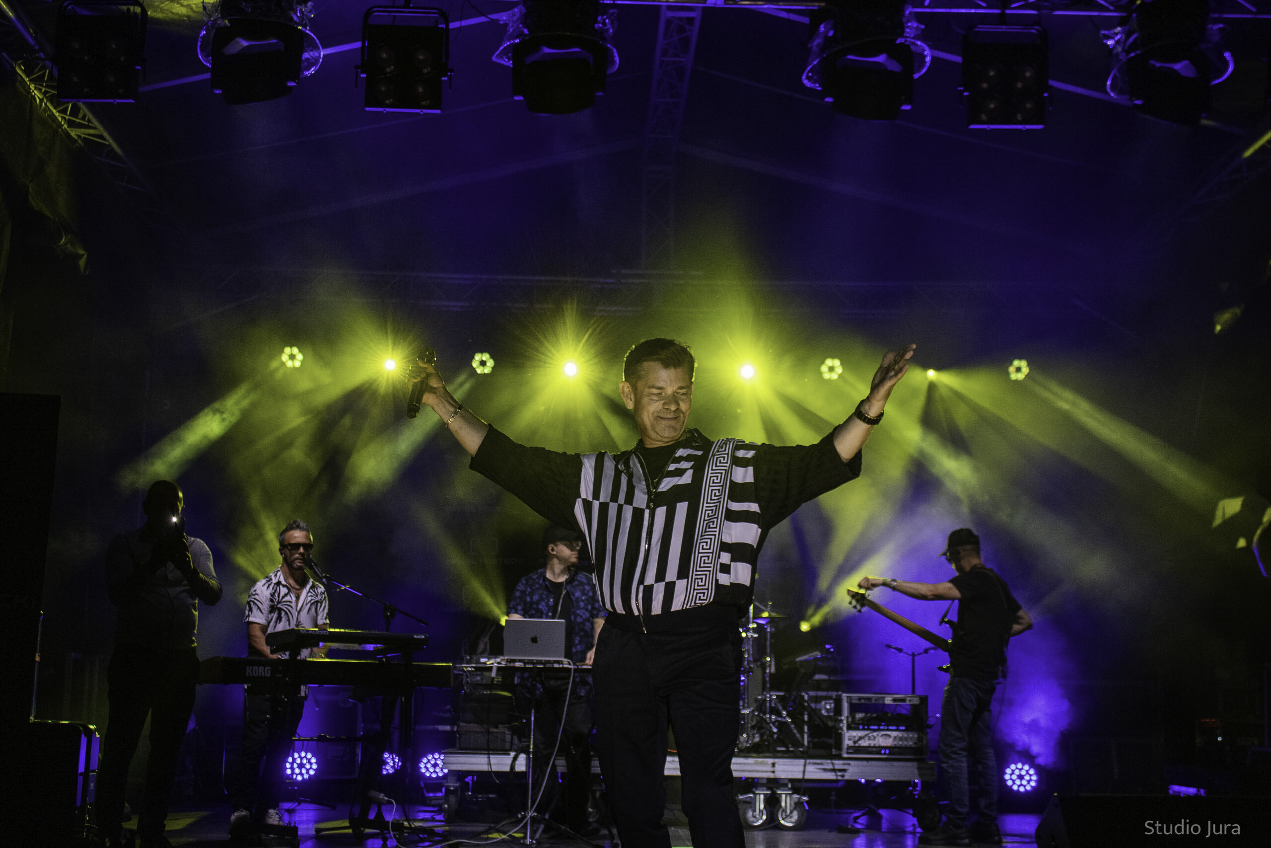 Koncert Zenona Martyniuka na Zamku Ogrodzieniec
