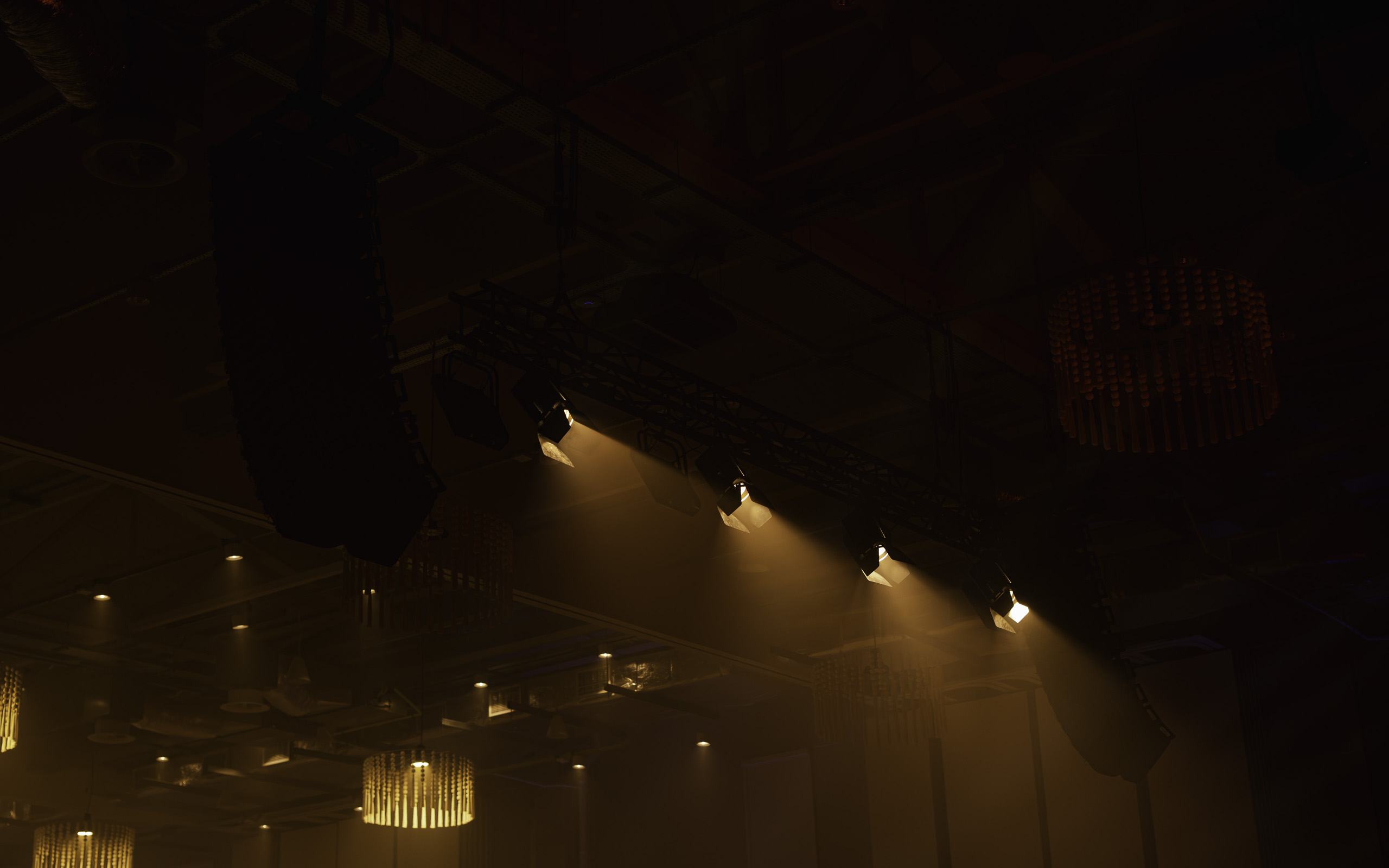 Noise Event - organizacja i obsługa techniczna imprez eventów koncertów, nagłośnienie, oświetlenie, wynajem sceny. Muszyna Nowy Sącz Kraków