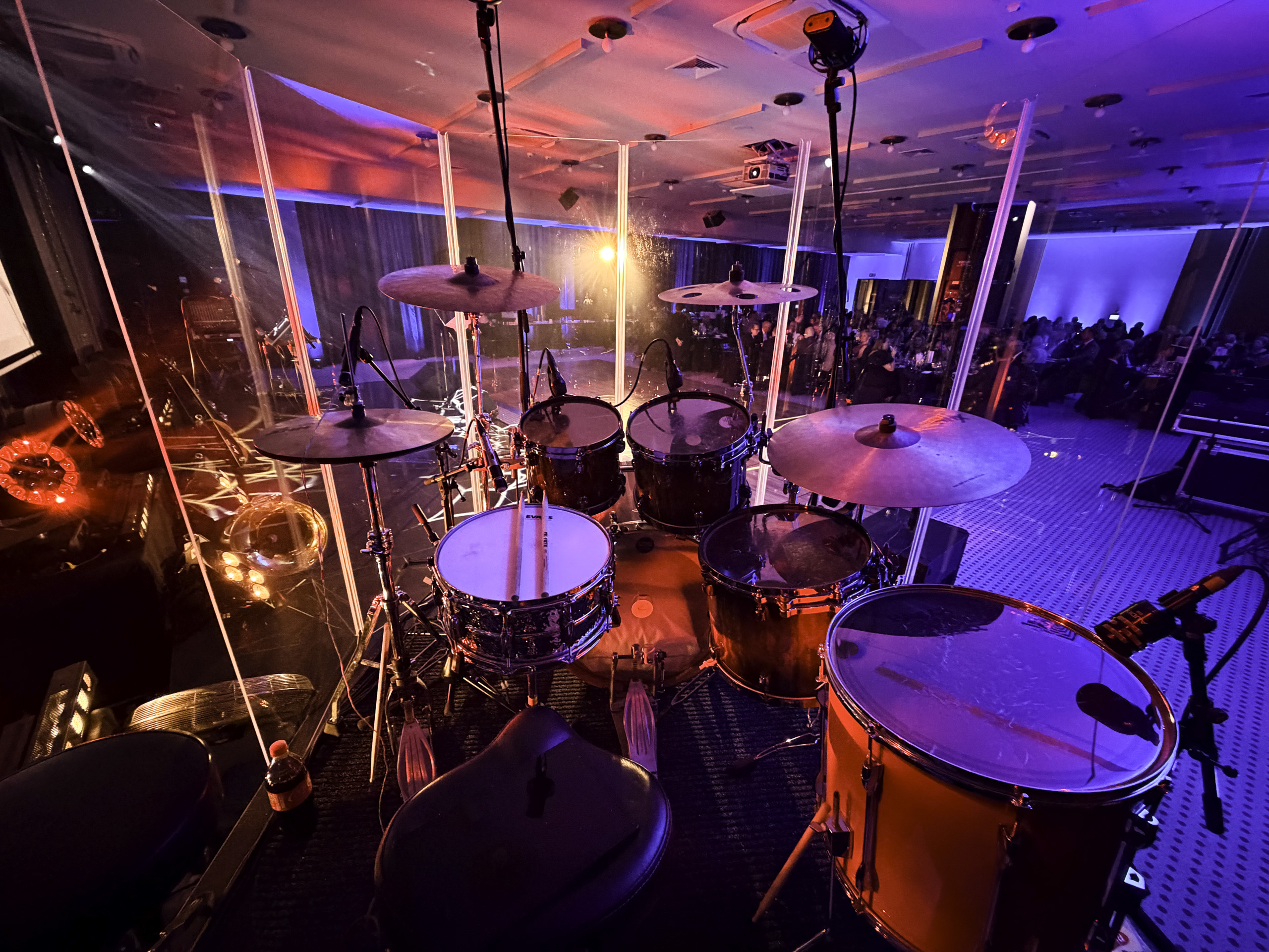 Noise Event - organizacja i obsługa techniczna imprez eventów koncertów, nagłośnienie, oświetlenie, wynajem sceny. Muszyna Nowy Sącz Kraków